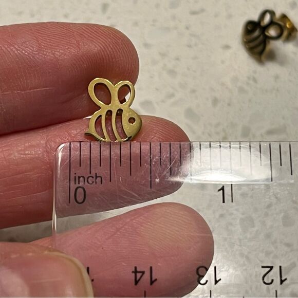 Small Bee Stud Earring Stainless Steel Mini Earrings - Picture 6 of 9